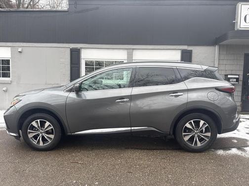 2021 Nissan Murano SV