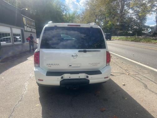 2015 Nissan Armada Platinum