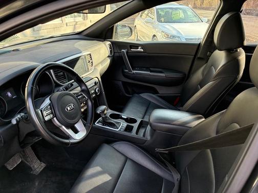 2021 Kia Sportage S