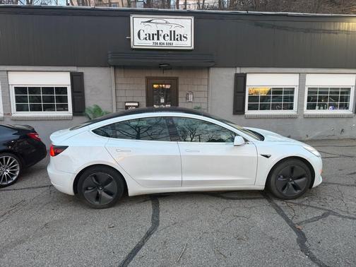 2020 Tesla Model 3 Standard Range Plus