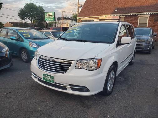 2015 Chrysler Town & Country Touring