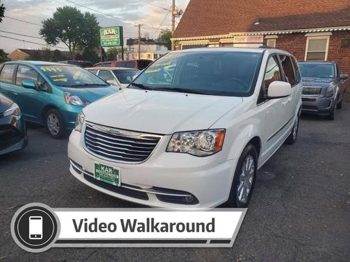 2015 Chrysler Town & Country Touring