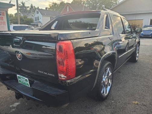 2013 Cadillac Escalade EXT Premium
