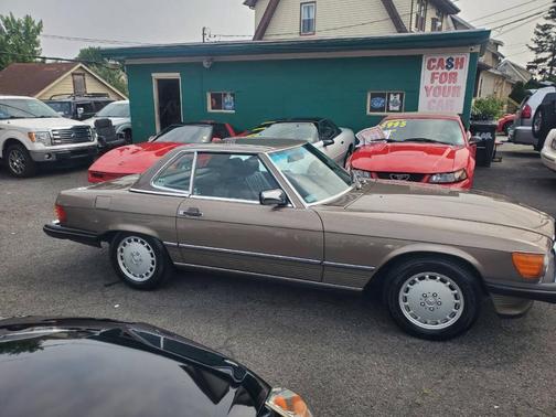 1987 Mercedes-Benz SL-Class 560SL