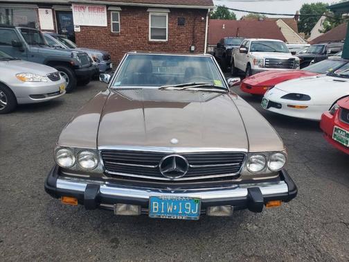 1987 Mercedes-Benz SL-Class 560SL