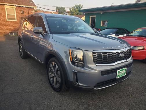 2020 Kia Telluride S