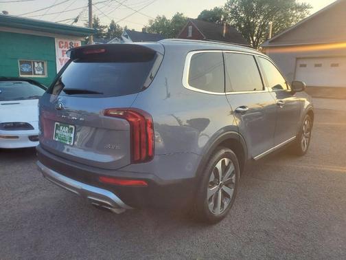 2020 Kia Telluride S