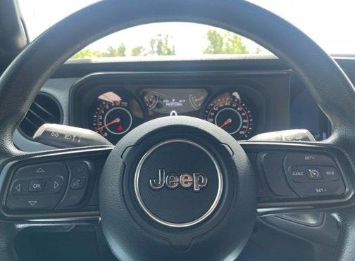 2024 Jeep Gladiator Sport