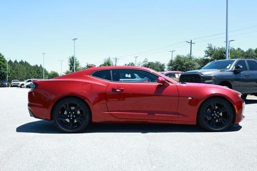 Wild Cherry Tintcoat 2022 Chevrolet Camaro 1LT