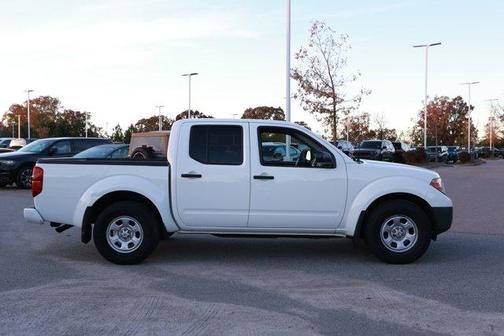 2021 Nissan Frontier S