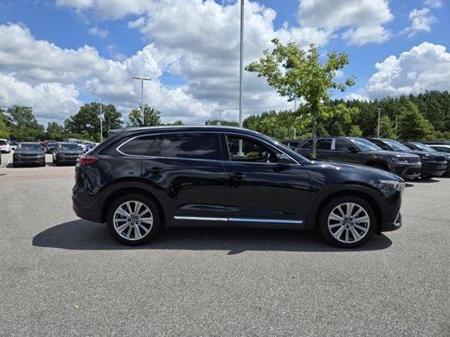 2022 Mazda CX-9 Signature