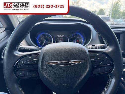 2020 Chrysler Pacifica Touring