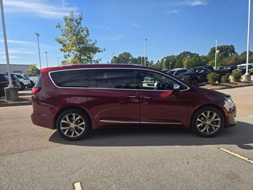 2018 Chrysler Pacifica Limited