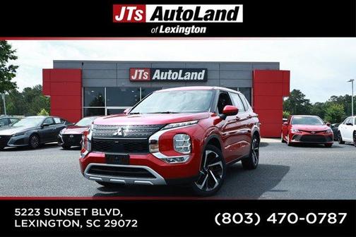 Red 2024 Mitsubishi Outlander SE