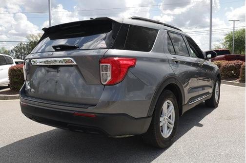 Gray 2022 Ford Explorer XLT