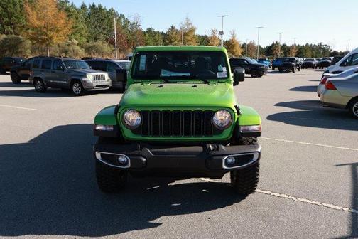2025 Jeep Gladiator Sport
