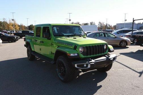 2025 Jeep Gladiator Sport