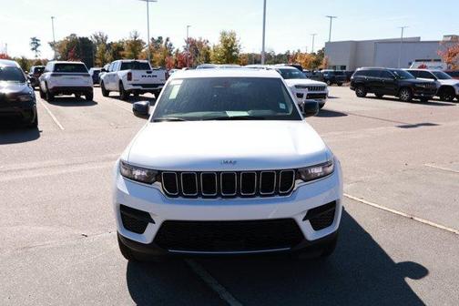 2025 Jeep Grand Cherokee Laredo X