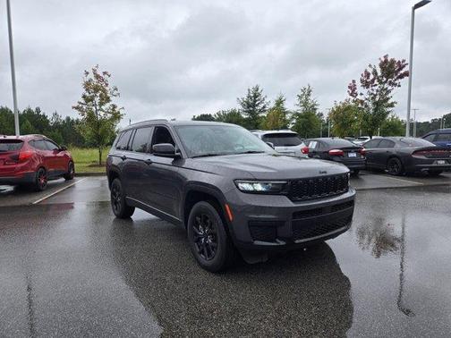 2024 Jeep Grand Cherokee L Laredo