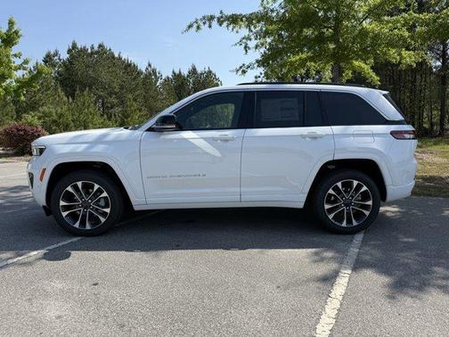 2025 Jeep Grand Cherokee Overland