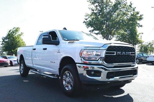 Bright White Clearcoat 2024 RAM 2500 Big Horn