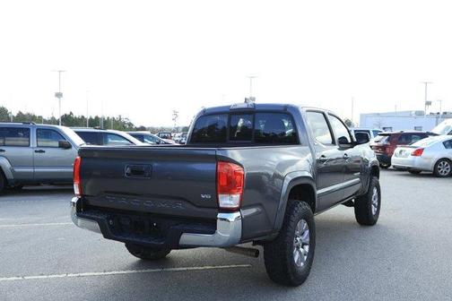 2017 Toyota Tacoma SR5