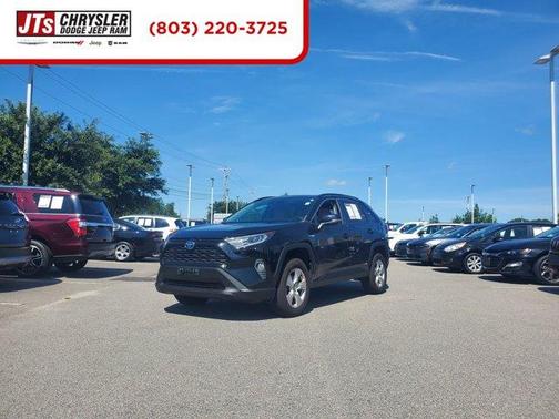 2020 Toyota RAV4 Hybrid XLE