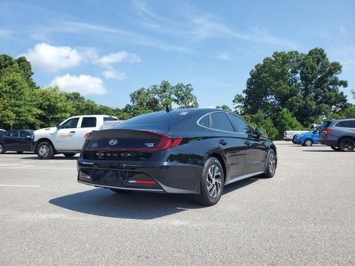 2021 Hyundai SONATA Hybrid Blue