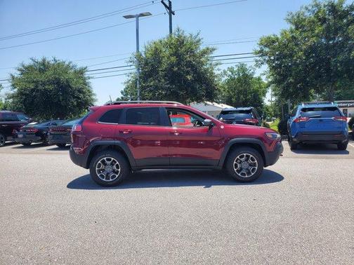 2021 Jeep Cherokee Trailhawk