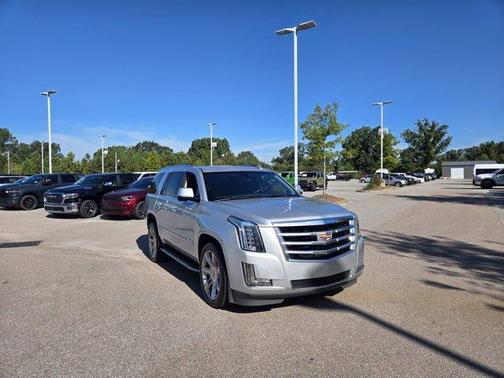 2020 Cadillac Escalade Luxury
