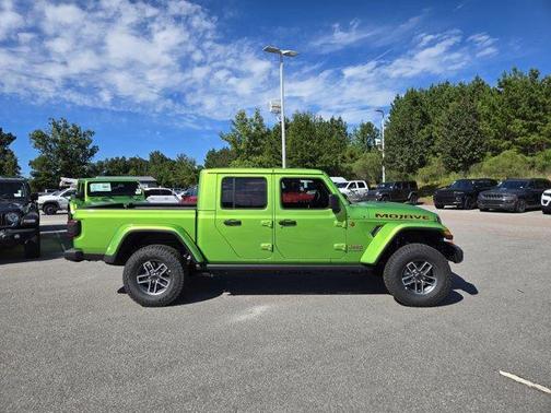 2025 Jeep Gladiator Mojave