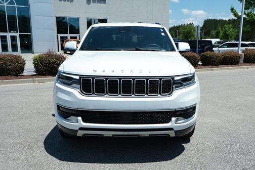 Bright White Clearcoat 2022 Jeep Wagoneer Series III