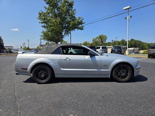 2006 Ford Mustang GT Premium