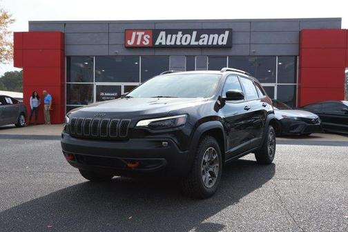 2022 Jeep Cherokee Trailhawk