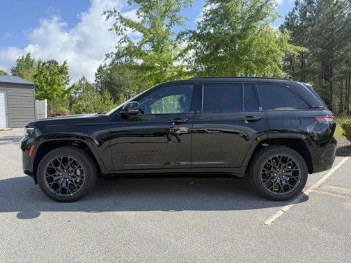 2025 Jeep Grand Cherokee Summit