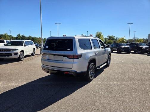 2025 Jeep Wagoneer Series II