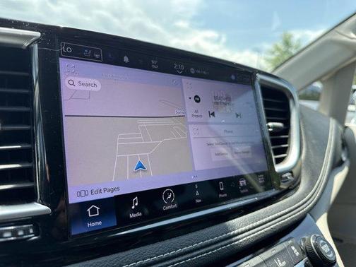 2022 Chrysler Pacifica Hybrid Limited