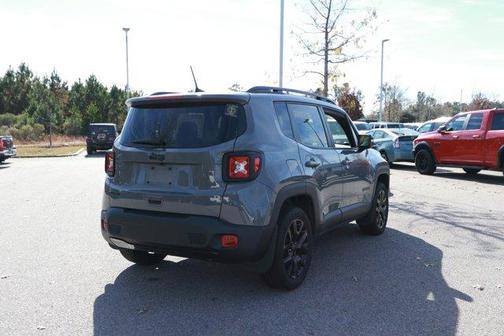 2022 Jeep Renegade Altitude