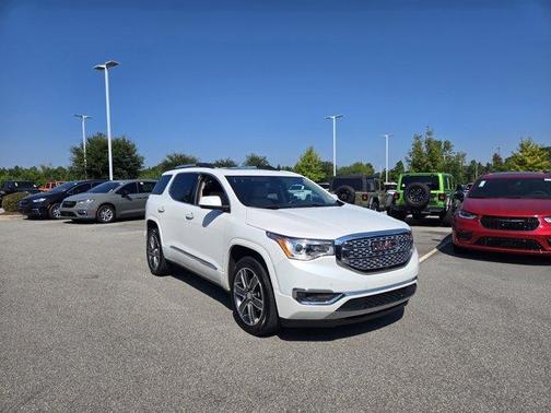 2019 GMC Acadia Denali