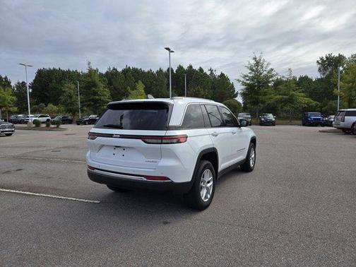 2023 Jeep Grand Cherokee Laredo X
