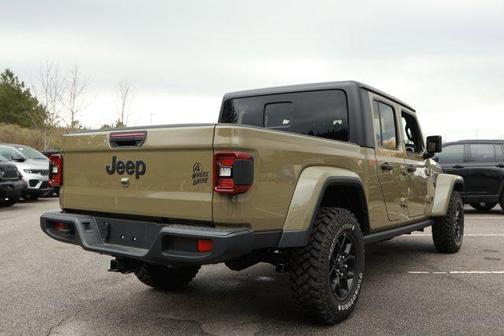 2025 Jeep Gladiator Sport