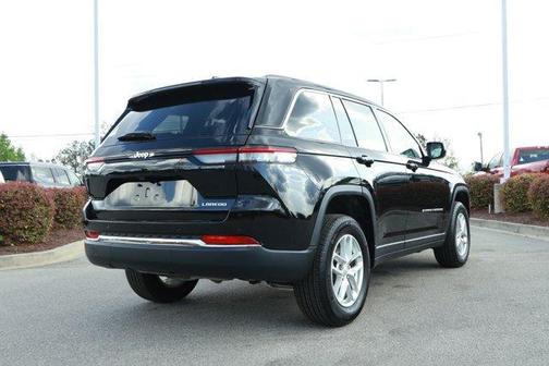 Diamond Black 2025 Jeep Grand Cherokee Laredo X