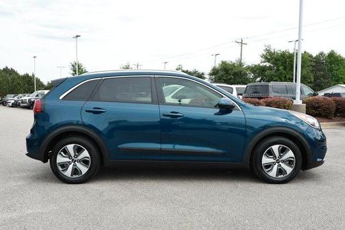 Deep Cerulean 2019 Kia Niro LX