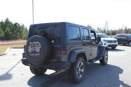 2017 Jeep Wrangler Unlimited Sahara