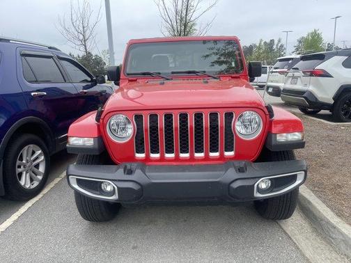 2023 Jeep Gladiator Overland