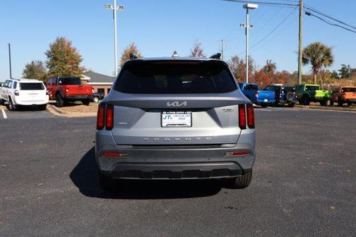 2022 Kia Sorento X-Line S