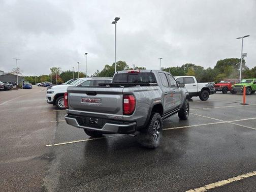 2024 GMC Canyon AT4X