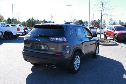 2022 Jeep Cherokee Latitude Lux