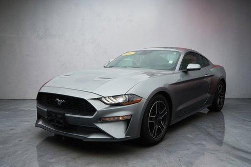 2022 Ford Mustang EcoBoost