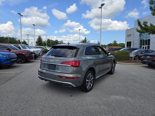 2023 Audi Q5 45 S line Premium Plus